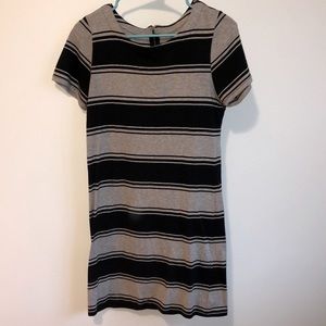 Black and grey t shirt dress
